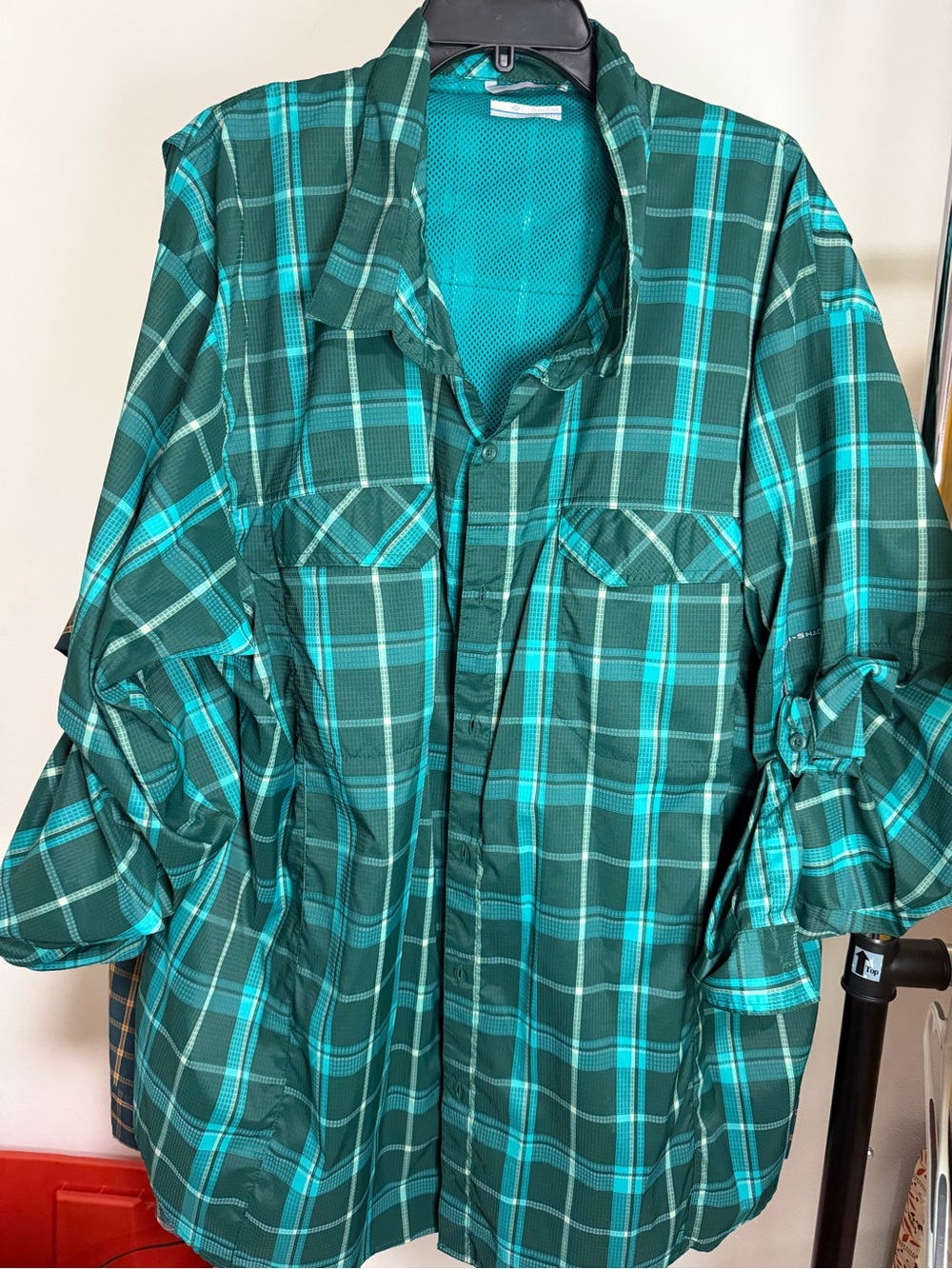 SET OF 3 Columbia Omni-Shade Casual Button-Down Plaid Shirts